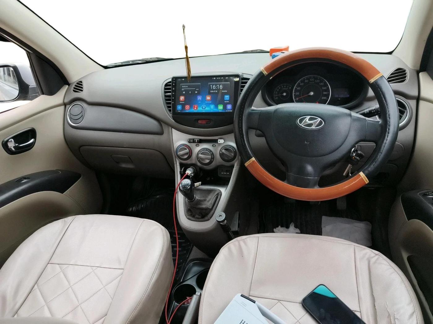 2011 Hyundai i10 SPORTZ 1.2, CNG, Manual, 88,158 km, interior