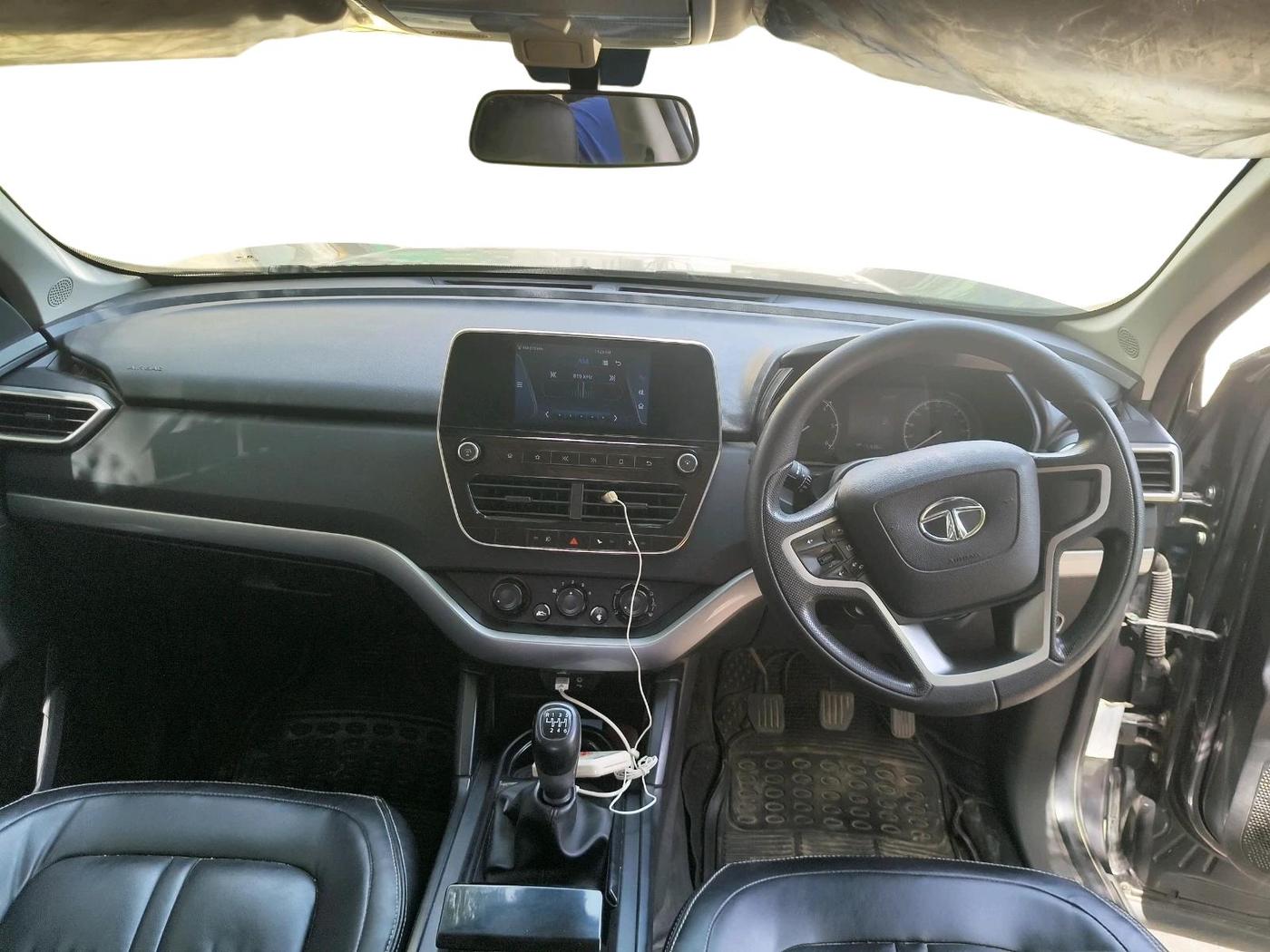 2021 Tata Harrier XM 2.0L KRYOTEC, Diesel, Manual, 71,538 km, interior