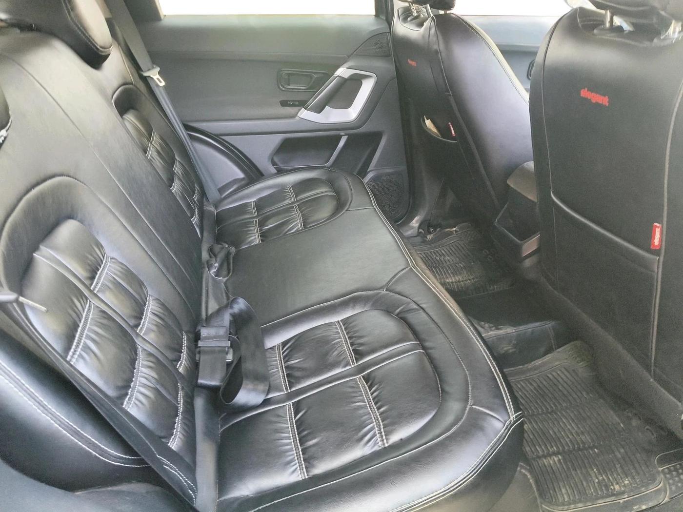 2021 Tata Harrier XM 2.0L KRYOTEC, Diesel, Manual, 71,538 km, interior