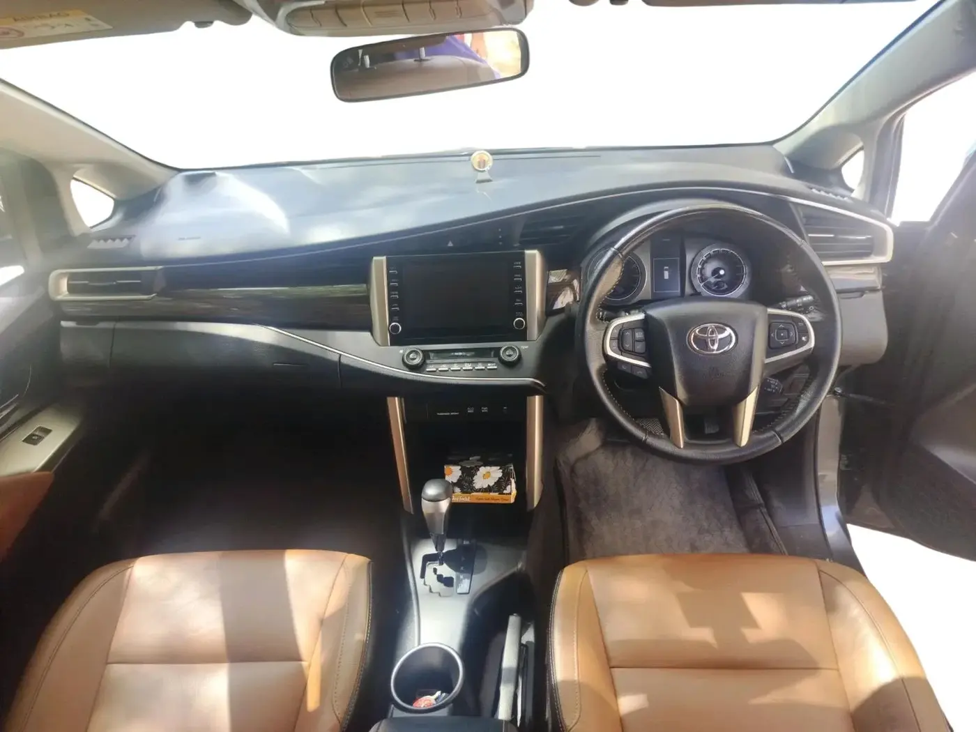 2021 Toyota Innova Crysta 2.7 ZX AT 7 STR, Petrol, Automatic, 39,936 km, interior