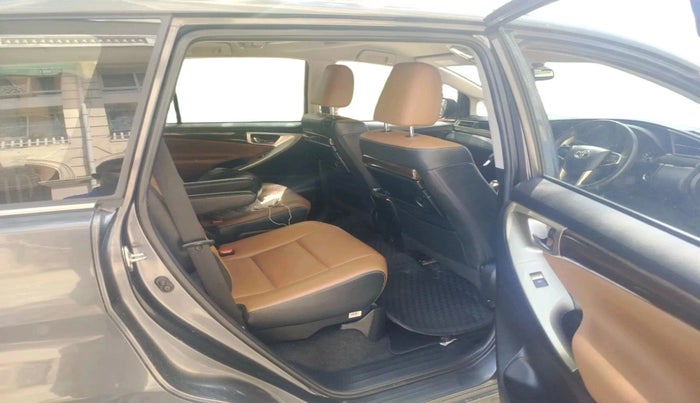 2021 Toyota Innova Crysta 2.7 ZX AT 7 STR, Petrol, Automatic, 39,936 km, interior