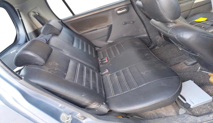 2011 Maruti Wagon R 1.0 LXI CNG, CNG, Manual, 1,02,816 km, interior