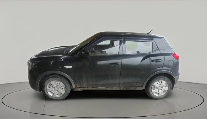 2019 Mahindra XUV300 W4 1.5 DIESEL, Diesel, Manual, 1,04,046 km, exterior