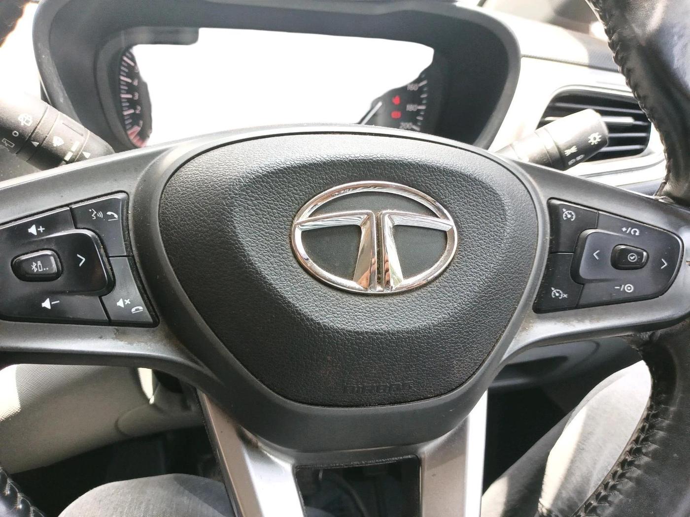 2020 Tata ALTROZ XZ PETROL, Petrol, Manual, 81,619 km, interior