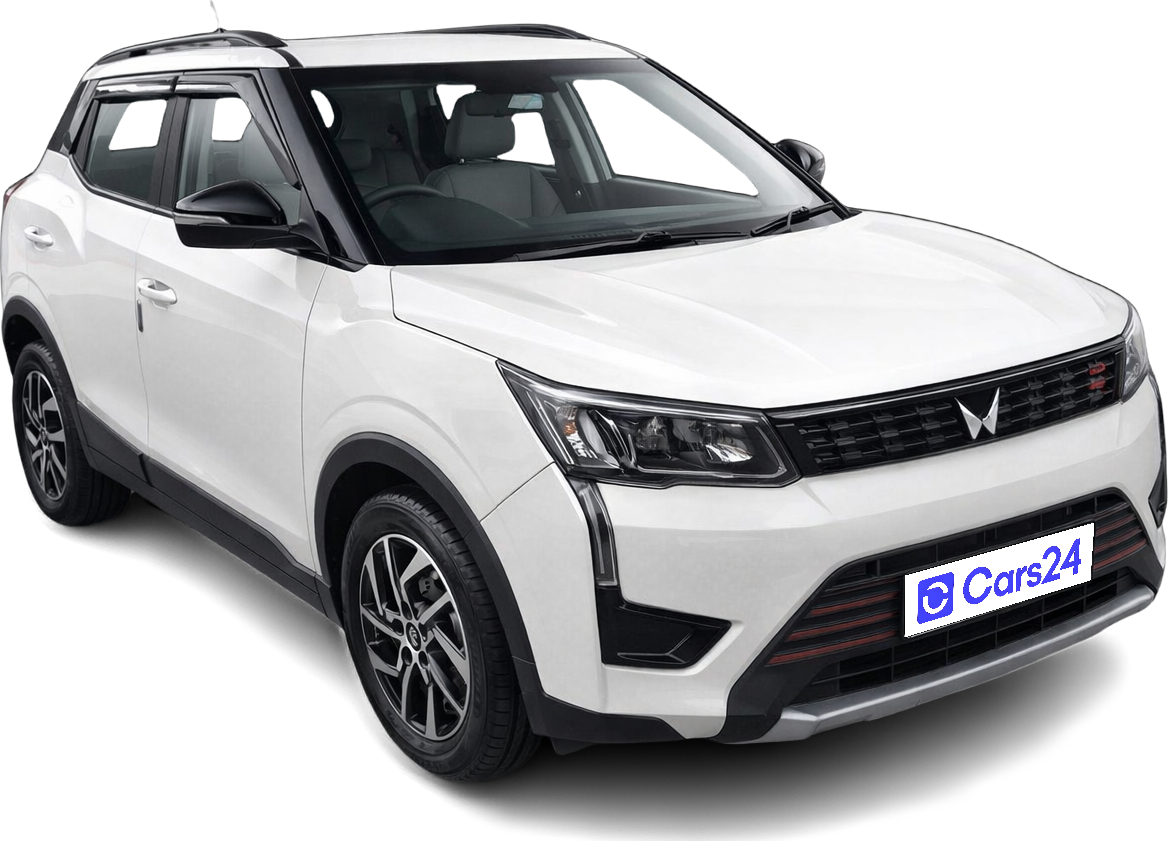 2023 Mahindra XUV300 - SUV - Petrol - Manual - ₹8.50 lakh