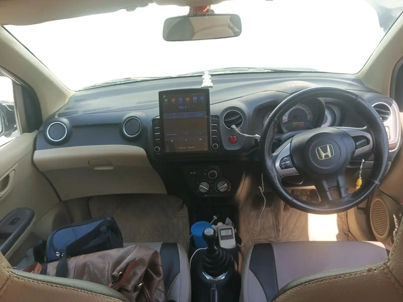 2013 Honda Brio S MT, Petrol, Manual, 59,349 km, interior