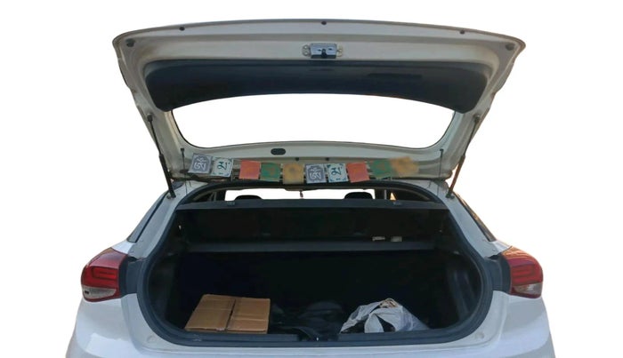 2018 Hyundai Elite i20 SPORTZ 1.2, Petrol, Manual, 91,431 km, exterior