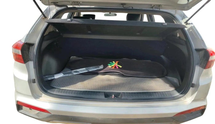 2016 Hyundai Creta SX PLUS 1.6 PETROL, Petrol, Manual, 37,267 km, exterior