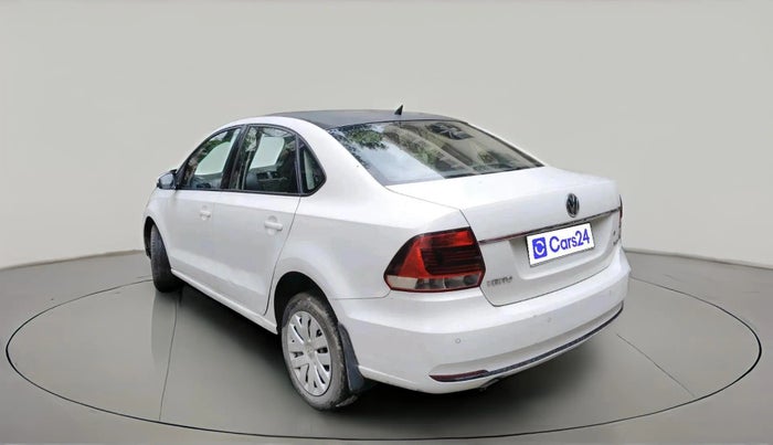 2016 Volkswagen Vento COMFORTLINE 1.2 TSI AT, Petrol, Automatic, 65,622 km, exterior
