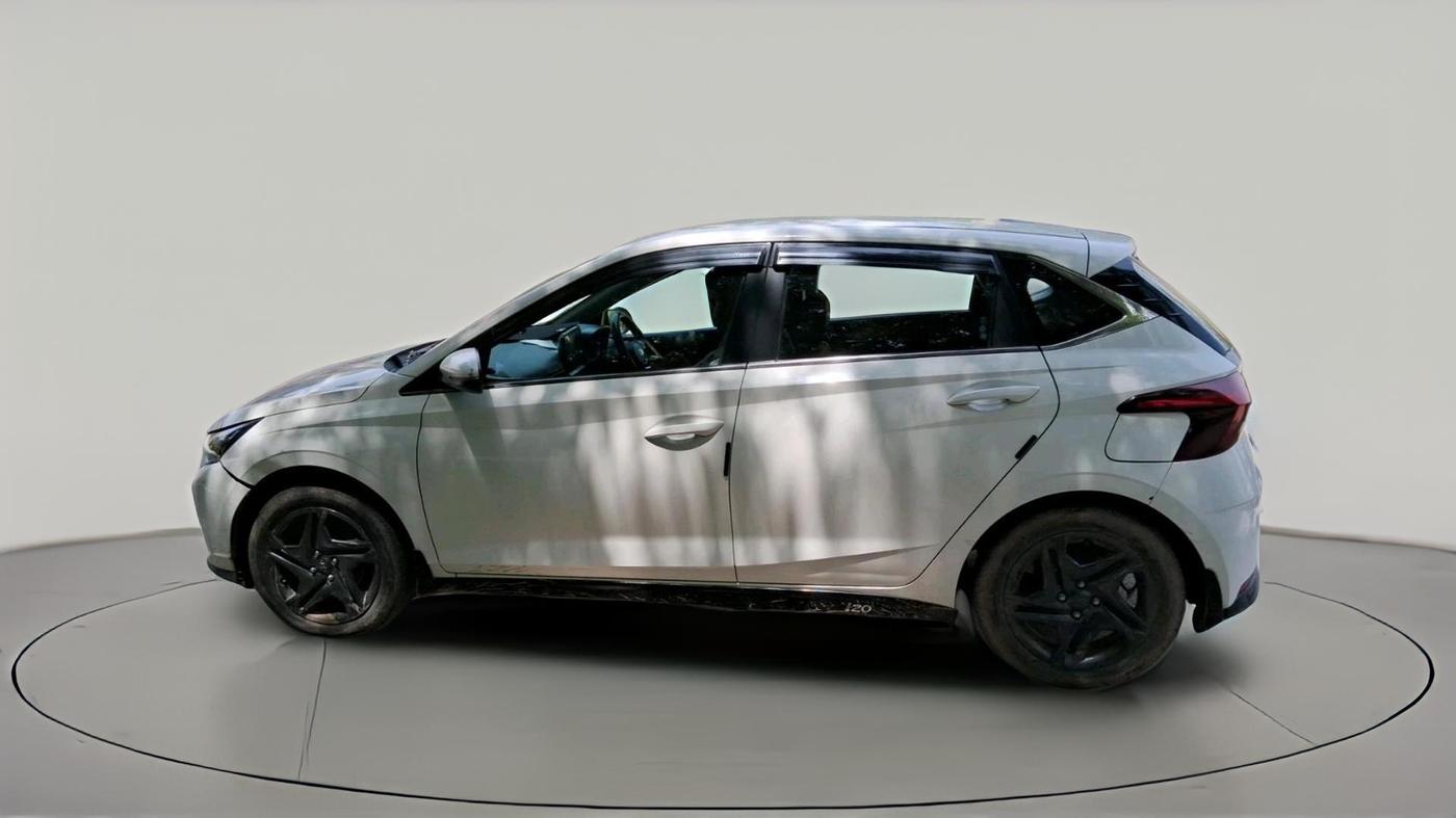 2023 Hyundai NEW I20 SPORTZ 1.2 MT, Petrol, Manual, 72,429 km, exterior