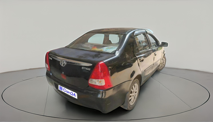 2012 Toyota Etios V, CNG, Manual, 80,679 km, exterior