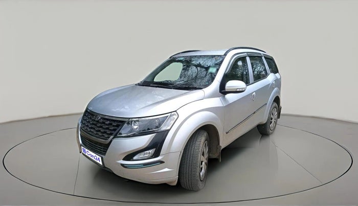 2019 Mahindra XUV500 W5, Diesel, Manual, 42,950 km, exterior