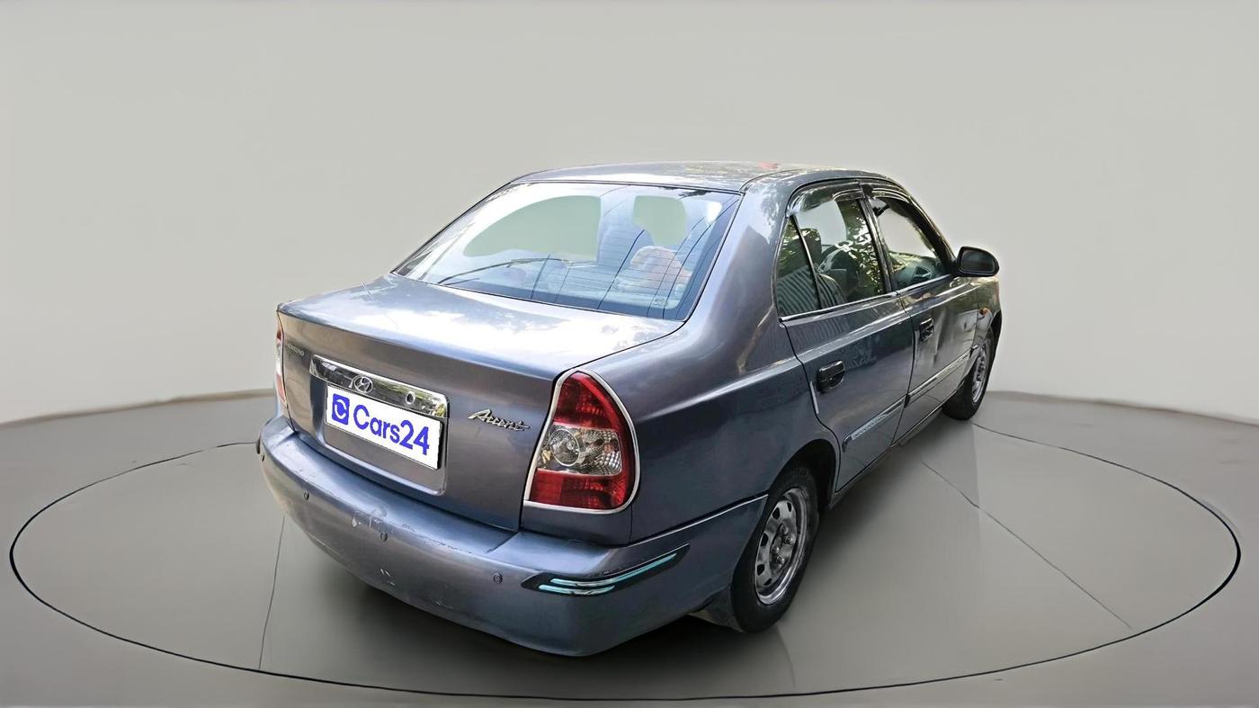 2011 Hyundai Accent EXECUTIVE, CNG, Manual, 1,56,860 km, exterior