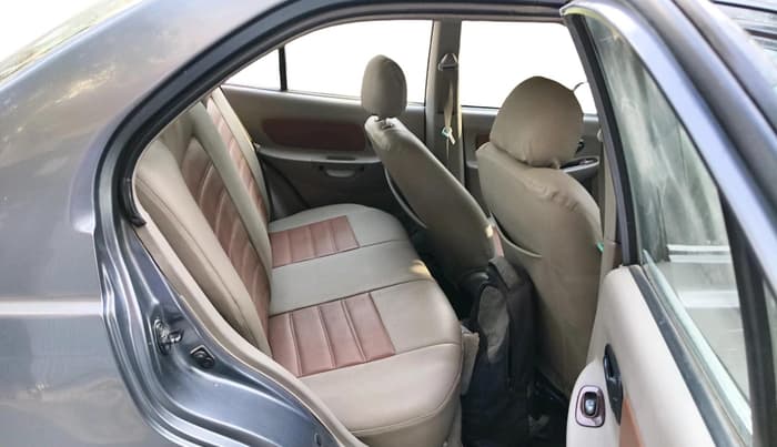 2011 Hyundai Accent EXECUTIVE, CNG, Manual, 1,56,860 km, interior