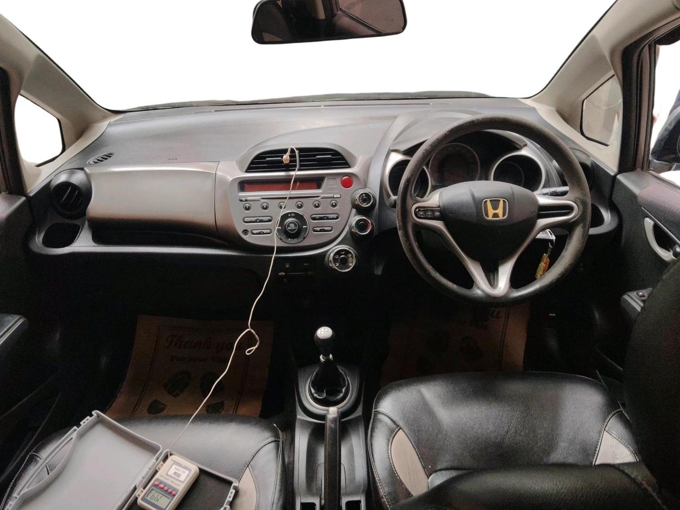 2011 Honda Jazz 1.2L I-VTEC X, Petrol, Manual, 1,14,704 km, interior