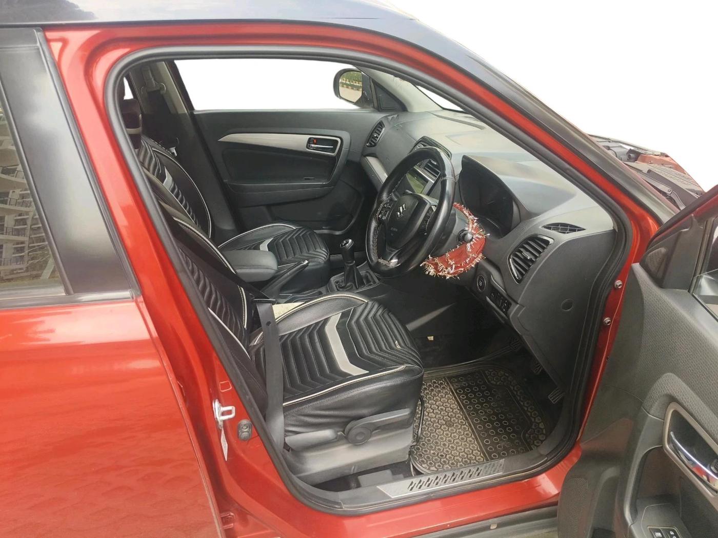 2016 Maruti Vitara Brezza ZDI PLUS DUAL TONE, Diesel, Manual, 90,075 km, interior