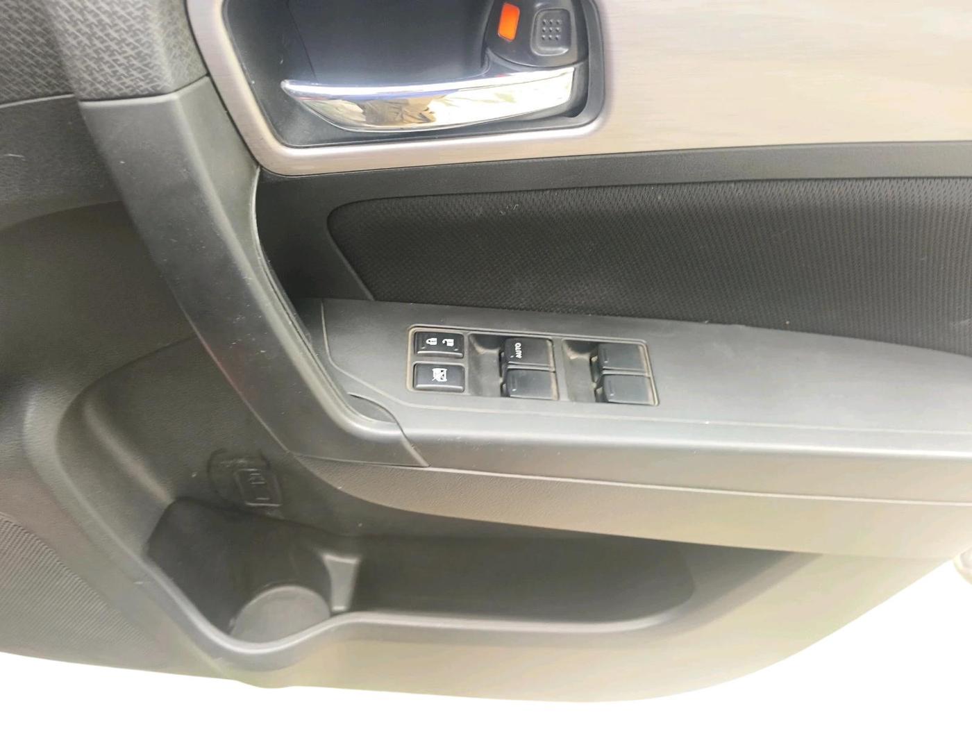 2016 Maruti Vitara Brezza ZDI PLUS DUAL TONE, Diesel, Manual, 90,075 km, interior