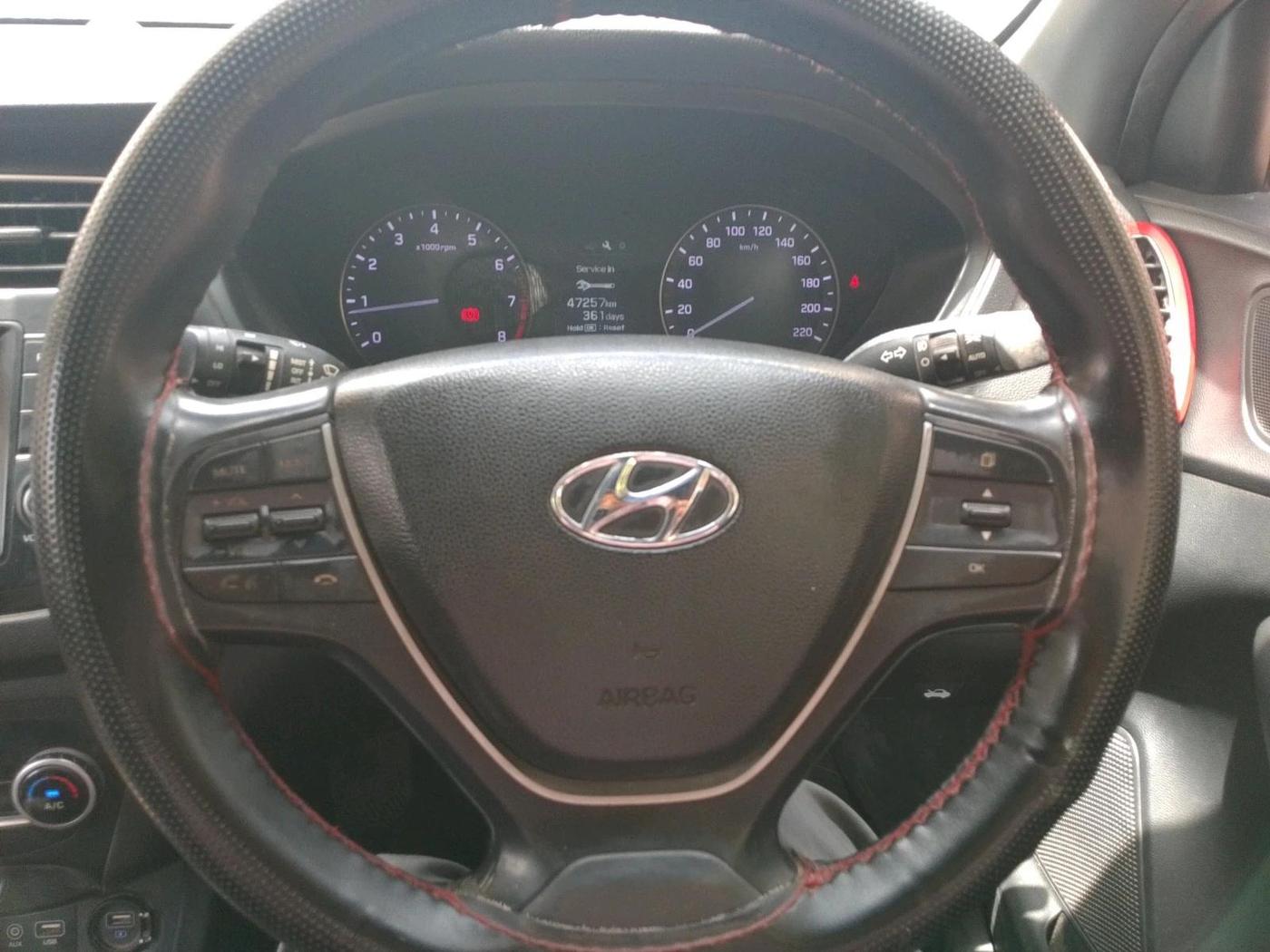 2018 Hyundai i20 Active 1.2 SX, Petrol, Manual, 55,148 km, interior