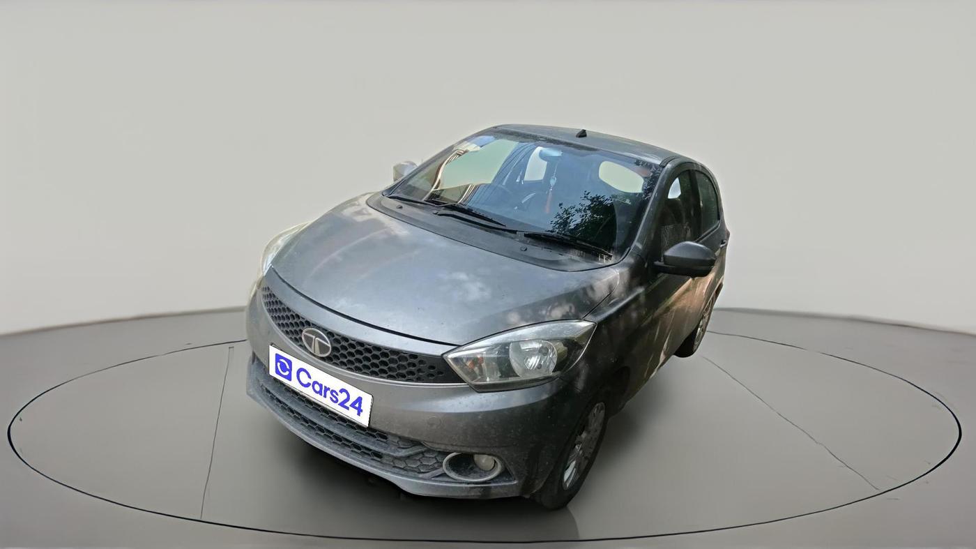 2018 Tata Tiago XZ PETROL, CNG, Manual, 1,63,540 km, exterior