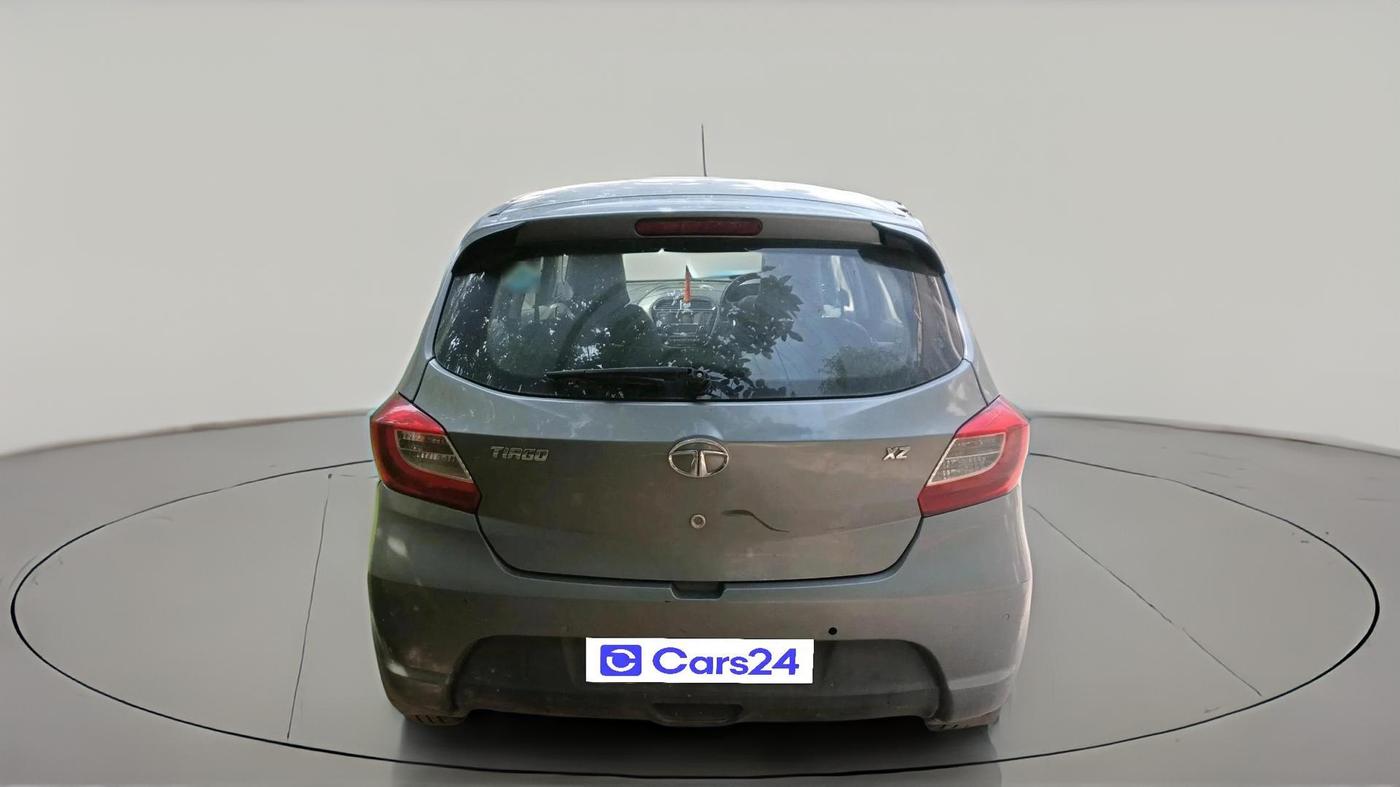 2018 Tata Tiago XZ PETROL, CNG, Manual, 1,63,540 km, exterior