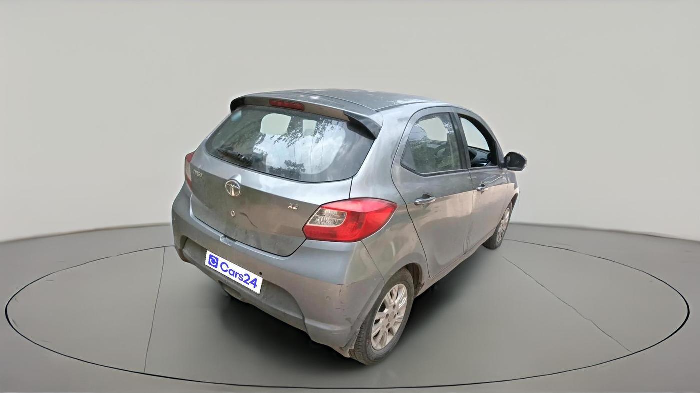 2018 Tata Tiago XZ PETROL, CNG, Manual, 1,63,540 km, exterior