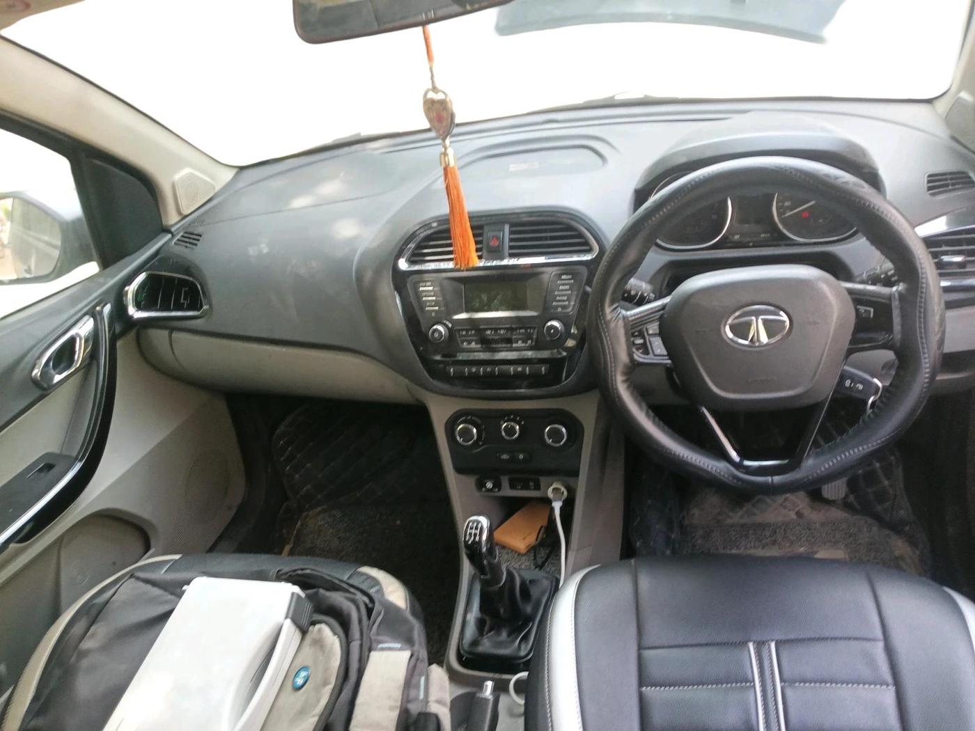 2018 Tata Tiago XZ PETROL, CNG, Manual, 1,63,540 km, interior