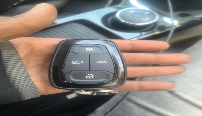 2023 Tata NEXON XZ PLUS PETROL, Petrol, Manual, 27,047 km, interior