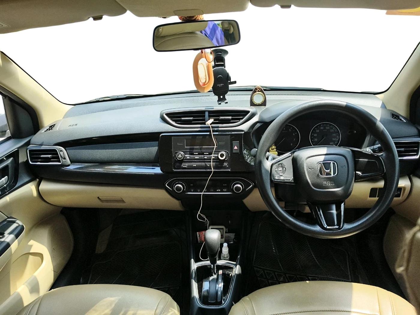 2019 Honda Amaze 1.2L I-VTEC V CVT, Petrol, Automatic, 37,991 km, interior