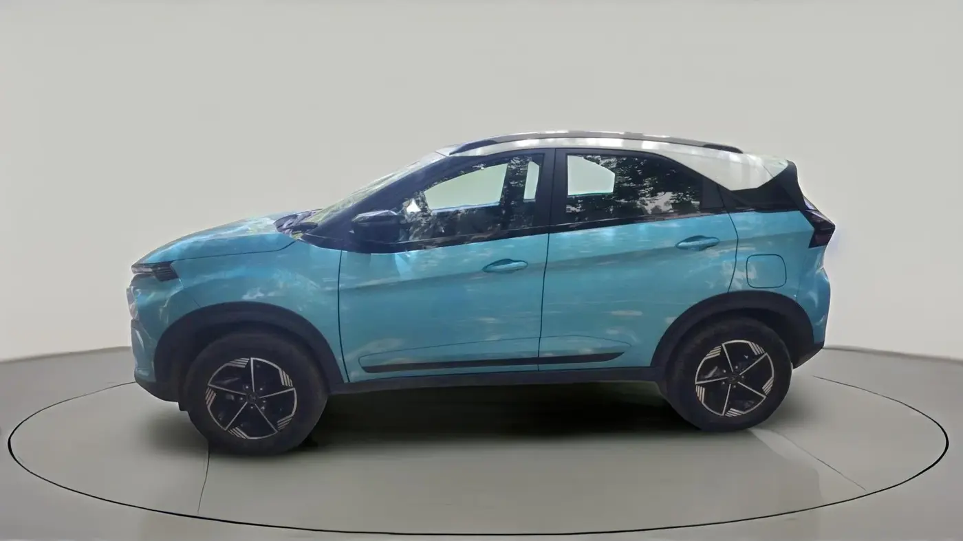 2024 Tata NEXON  Fearless Plus PS 1.2 iCNG, CNG, Manual, 23,368 km, exterior