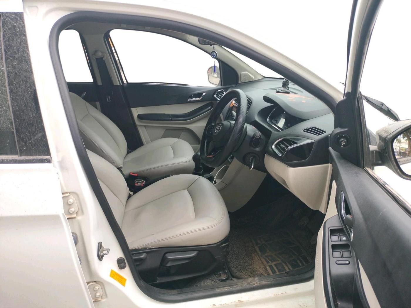 2022 Tata Tiago XZ PLUS CNG, CNG, Manual, 96,864 km, interior