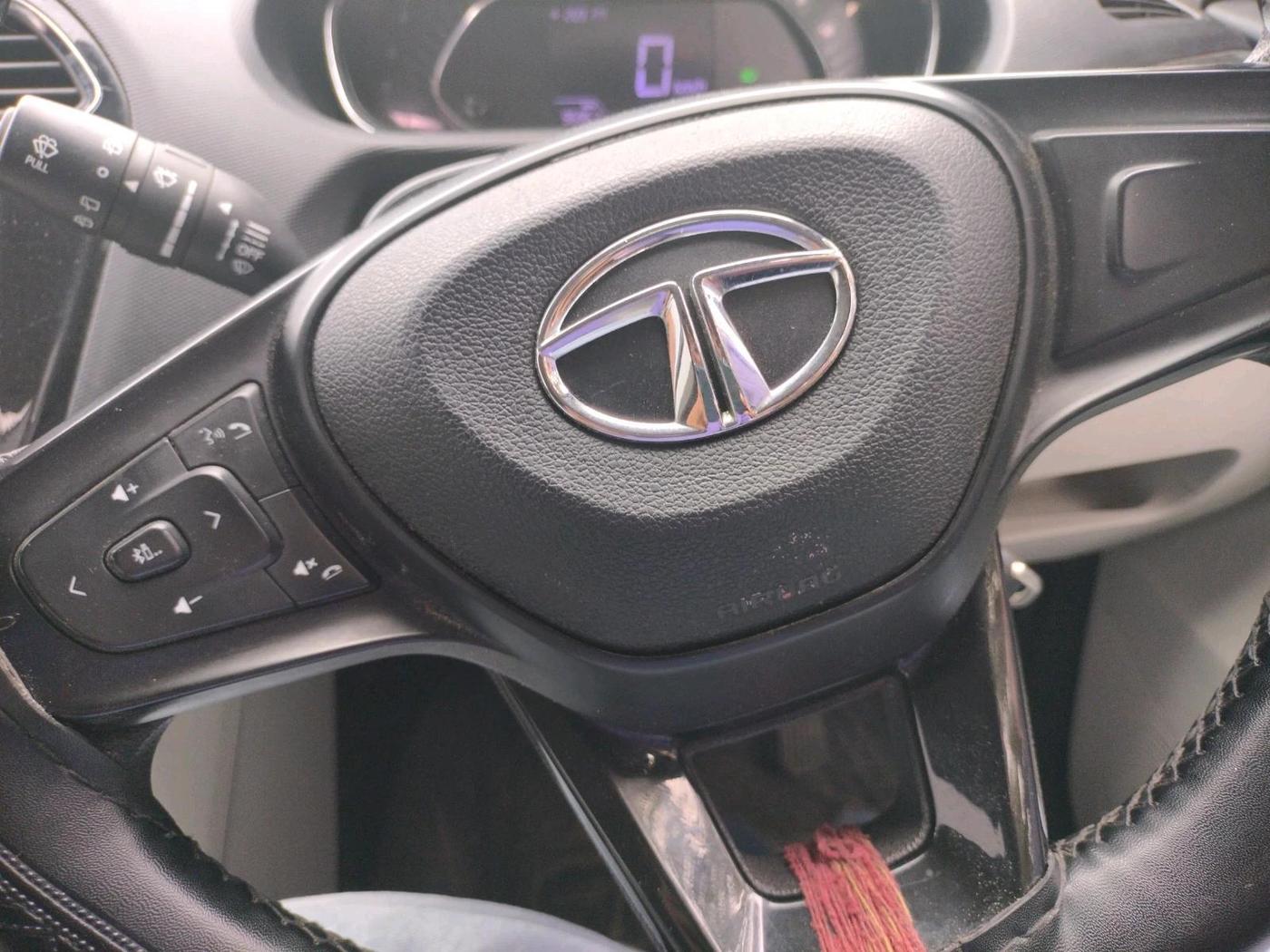2022 Tata Tiago XZ PLUS CNG, CNG, Manual, 96,864 km, interior