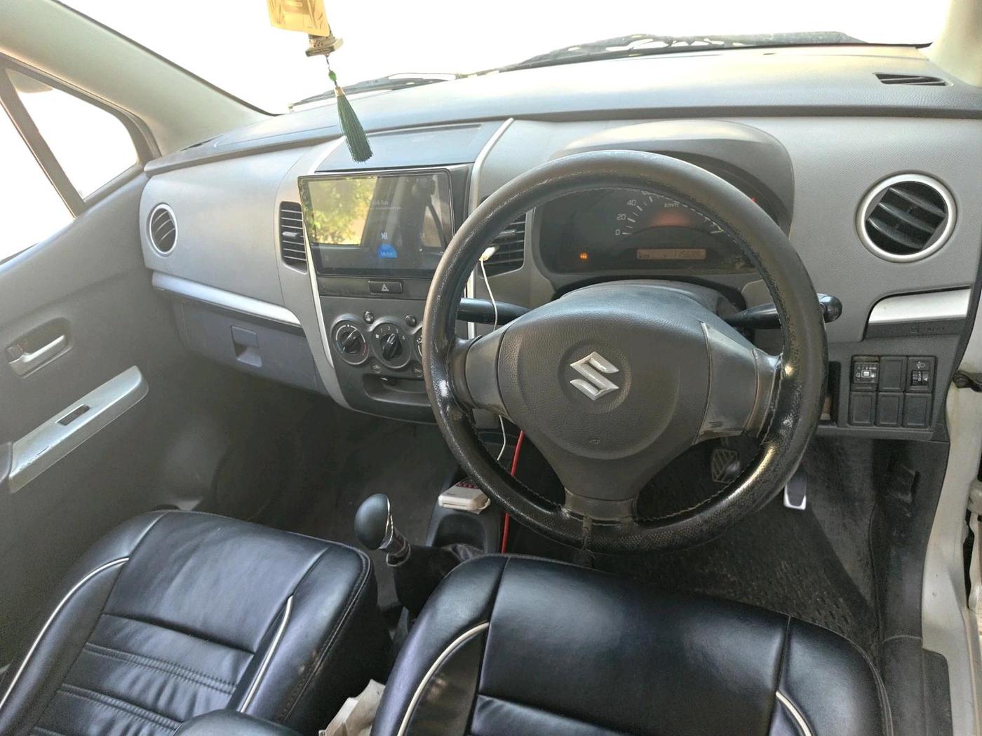 2012 Maruti Wagon R 1.0 LXI, CNG, Manual, 1,17,173 km, interior
