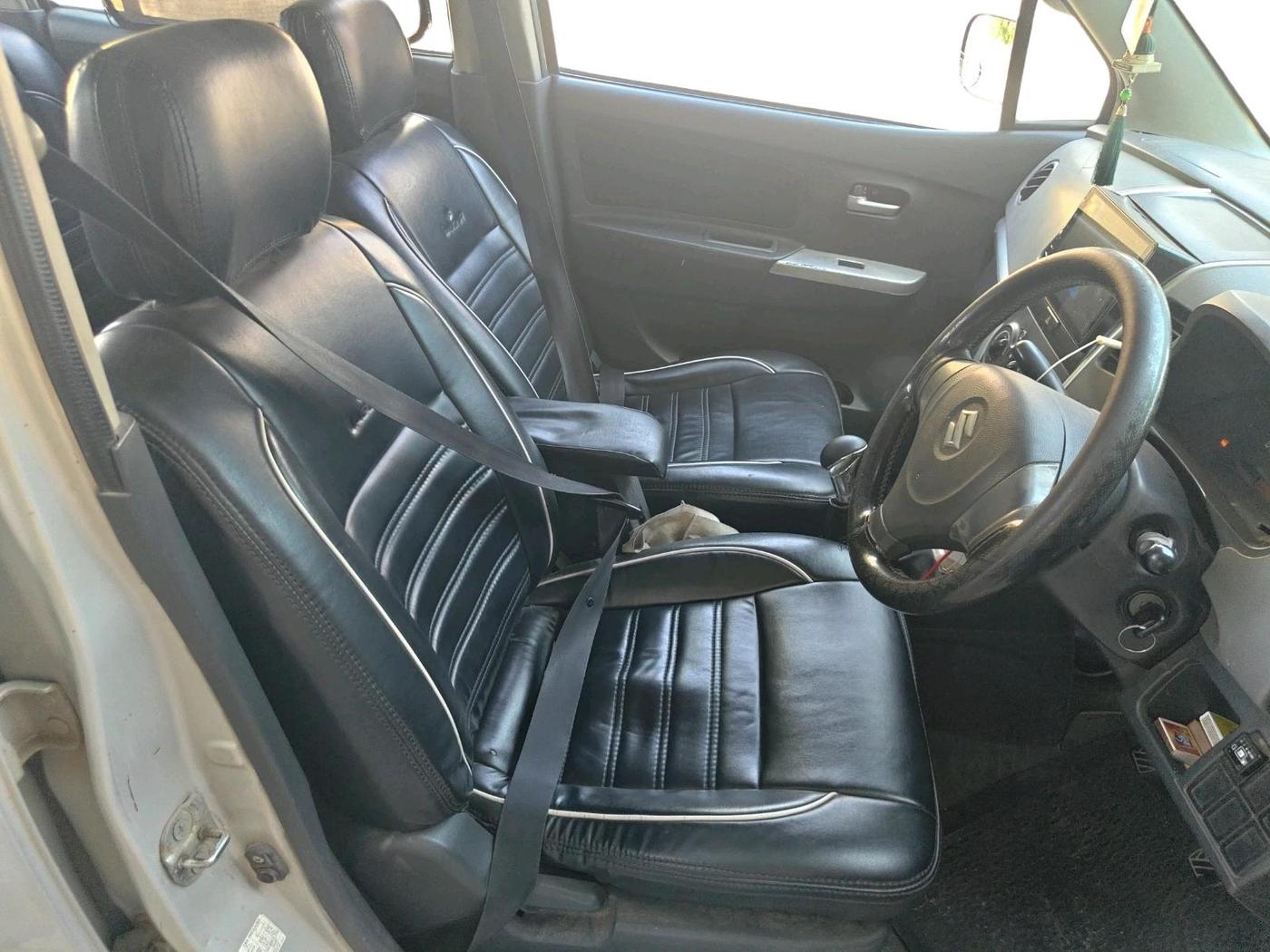 2012 Maruti Wagon R 1.0 LXI, CNG, Manual, 1,17,173 km, interior