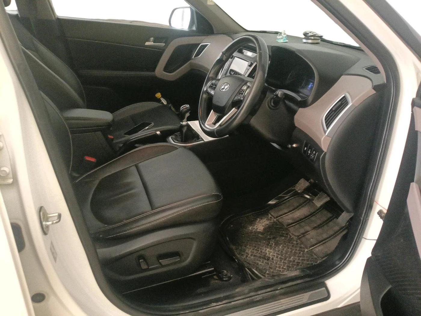 2018 Hyundai Creta SX (O) 1.6 PETROL, Petrol, Manual, 84,309 km, interior