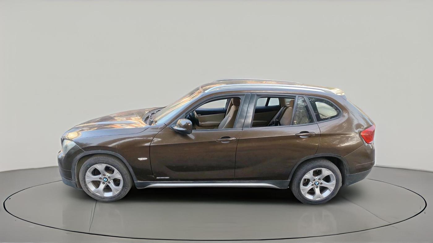 2011 BMW X1 SDRIVE 18I, Petrol, Automatic, 52,357 km, exterior