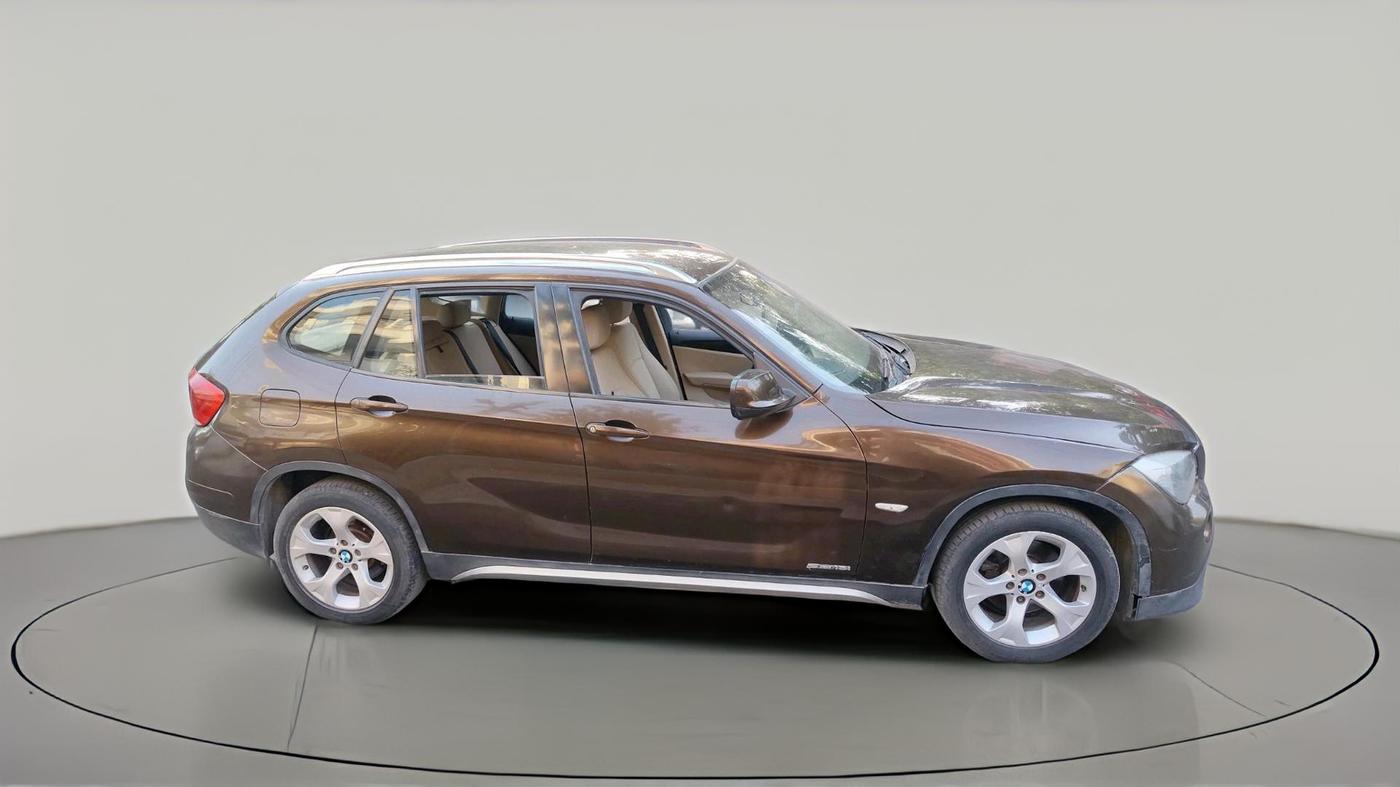 2011 BMW X1 SDRIVE 18I, Petrol, Automatic, 52,357 km, exterior