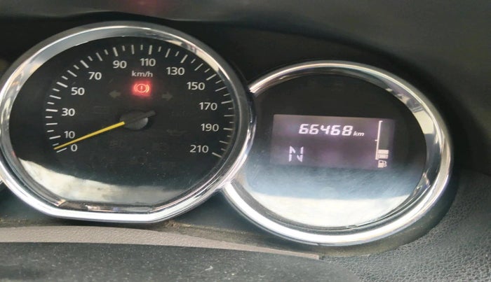 2017 Renault Duster 110 PS RXZ 4X2 AMT DIESEL, Diesel, Automatic, 66,468 km, interior