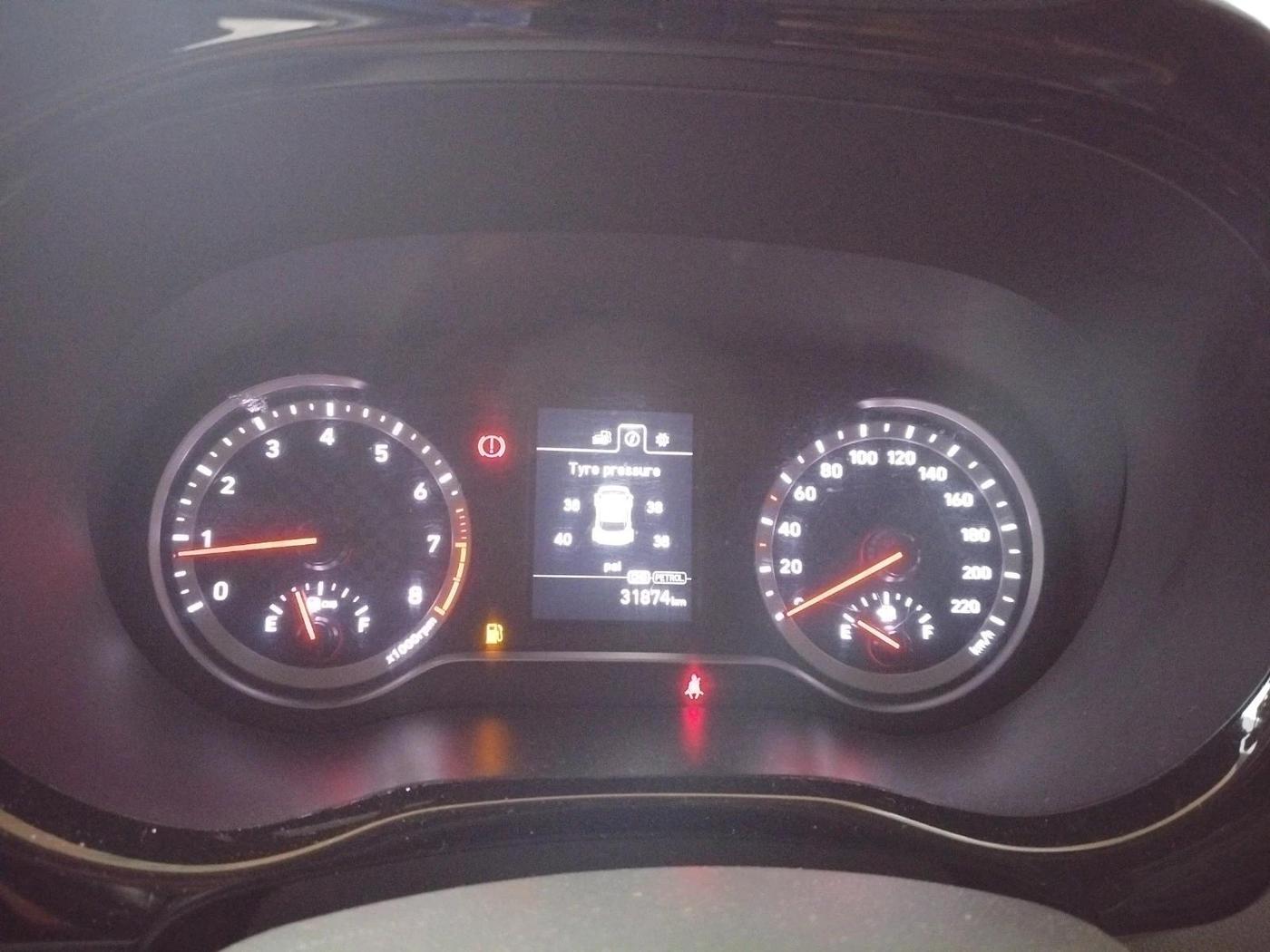 2024 Hyundai GRAND I10 NIOS SPORTZ 1.2 KAPPA VTVT CNG, CNG, Manual, 31,873 km, interior