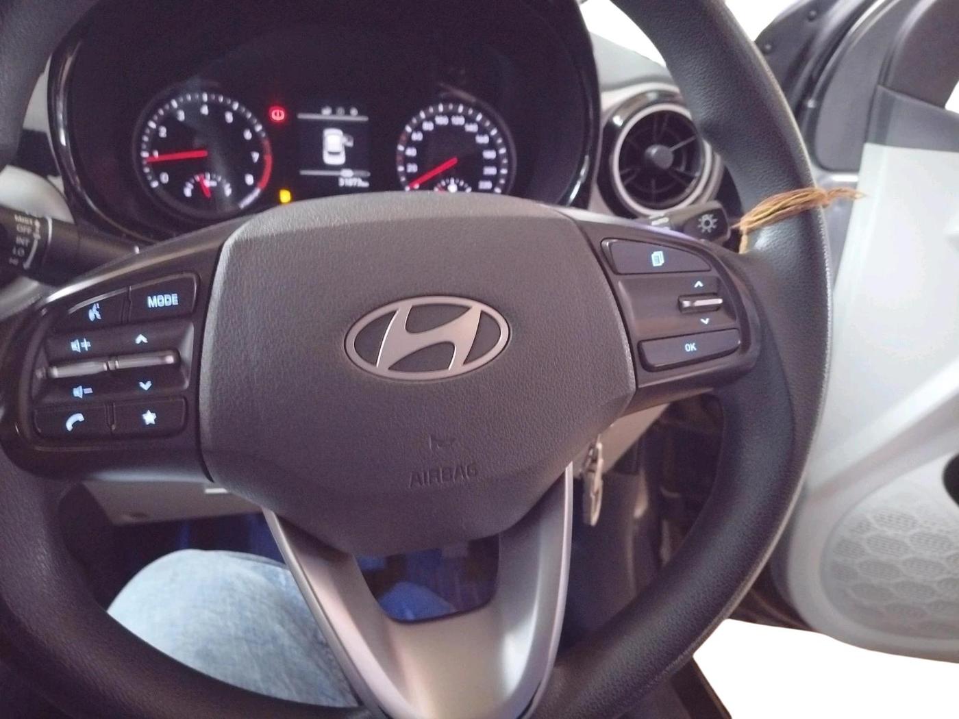 2024 Hyundai GRAND I10 NIOS SPORTZ 1.2 KAPPA VTVT CNG, CNG, Manual, 31,873 km, interior