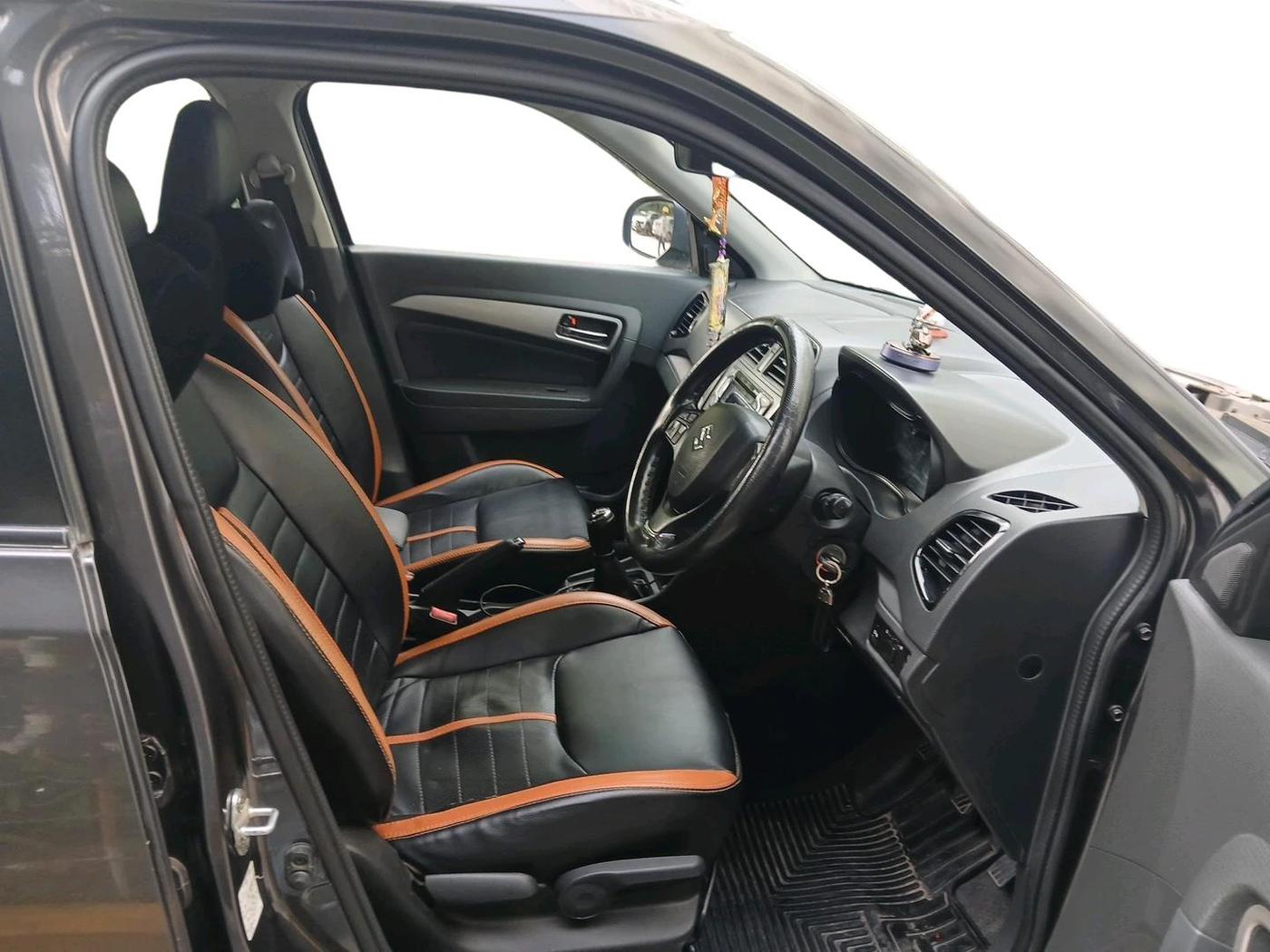2017 Maruti Vitara Brezza ZDI, Diesel, Manual, 85,118 km, interior