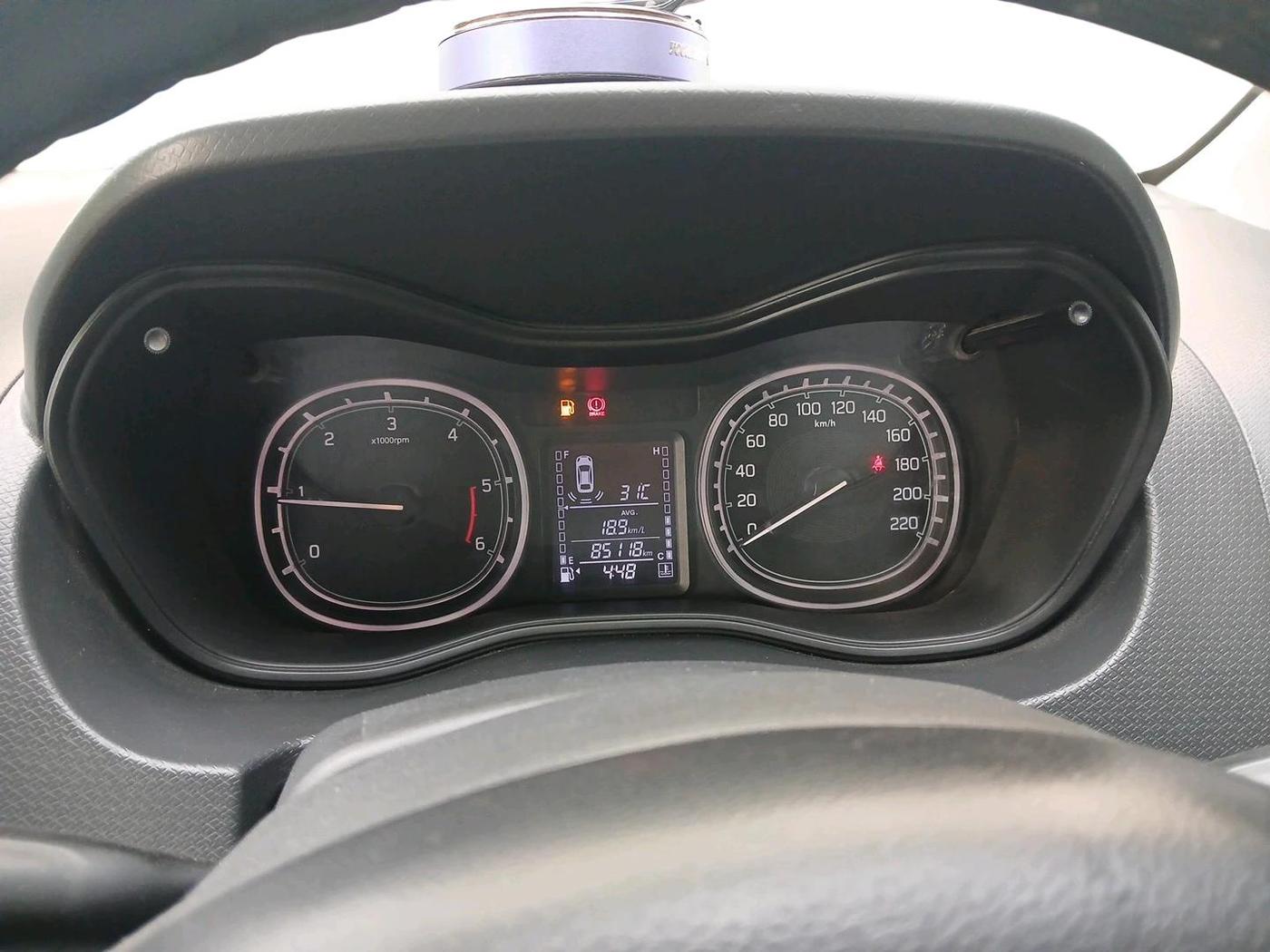 2017 Maruti Vitara Brezza ZDI, Diesel, Manual, 85,118 km, interior
