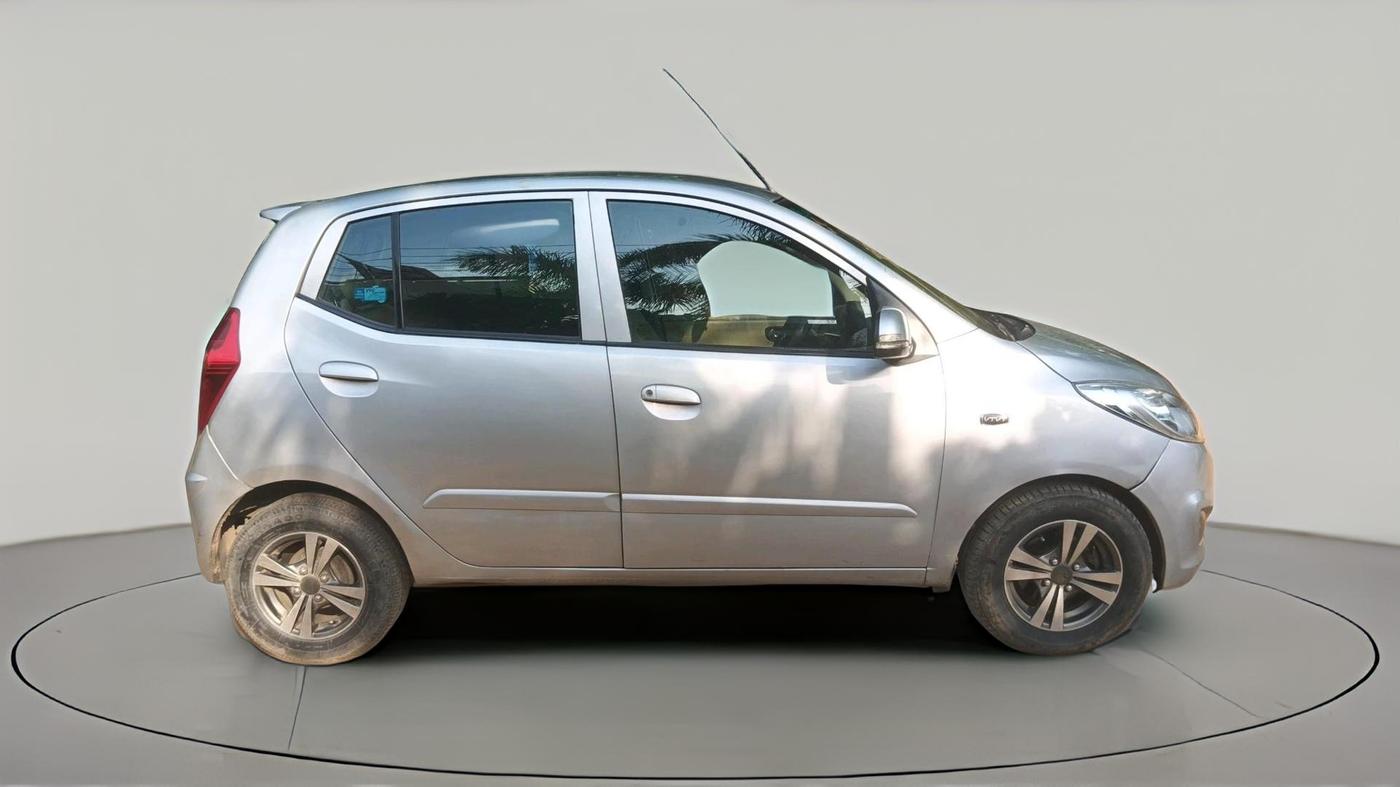 2011 Hyundai i10 SPORTZ 1.2 AT, Petrol, Automatic, 69,454 km, exterior