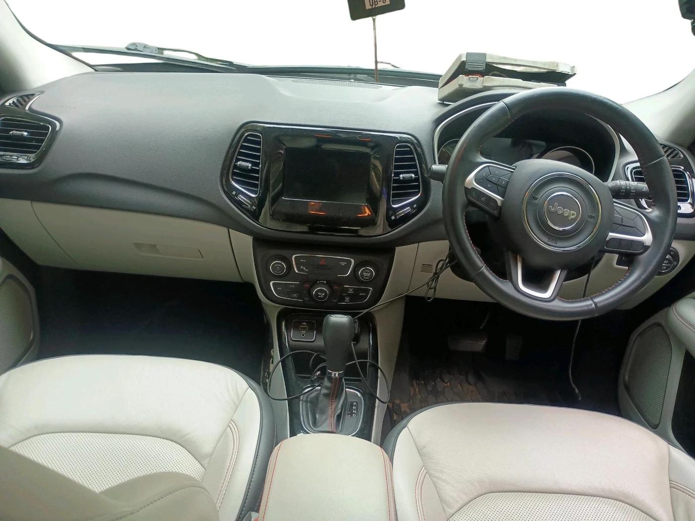 2018 Jeep Compass LIMITED 1.4 PETROL AT, Petrol, Automatic, 63,700 km, interior