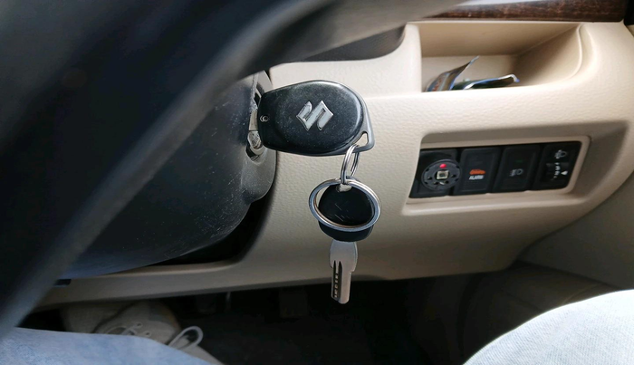 2012 Maruti Swift Dzire VXI, CNG, Manual, 2,07,507 km, interior