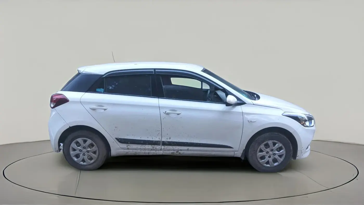 2015 Hyundai Elite i20 MAGNA 1.2, Petrol, Manual, 66,541 km, exterior