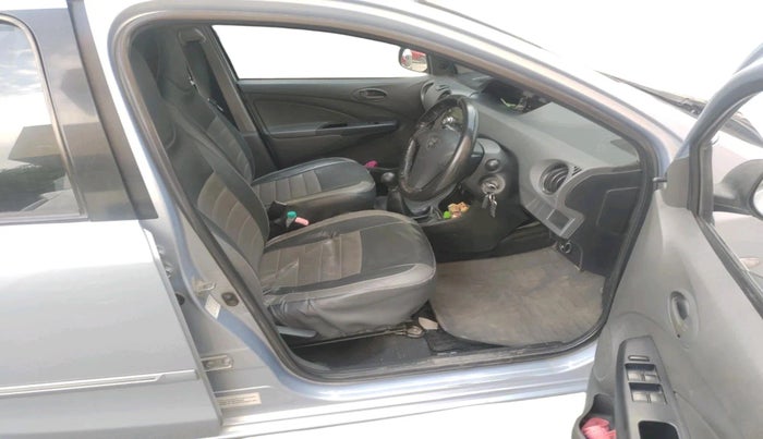 2012 Toyota Etios G, Petrol, Manual, 82,939 km, interior