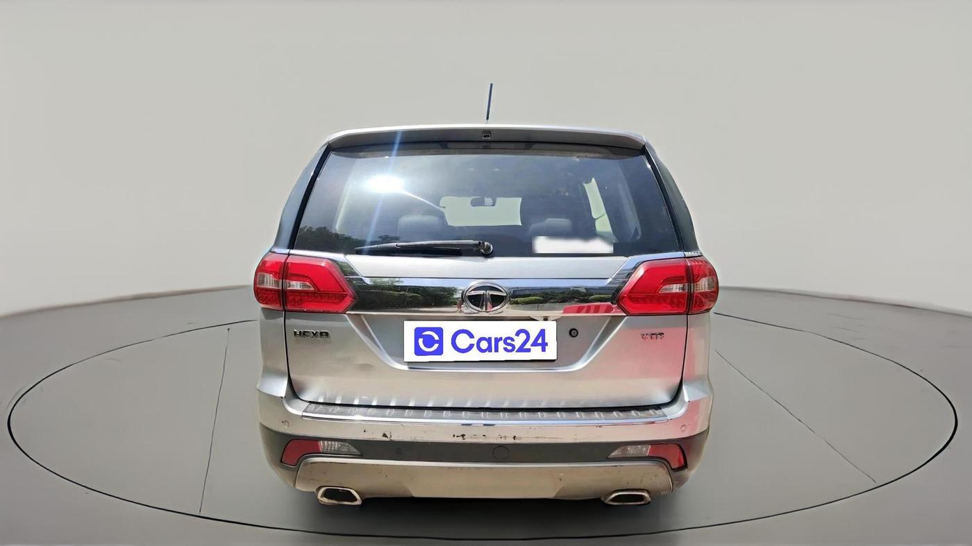 2017 Tata Hexa XTA 4X2 7 STR, Diesel, Automatic, 91,150 km, exterior