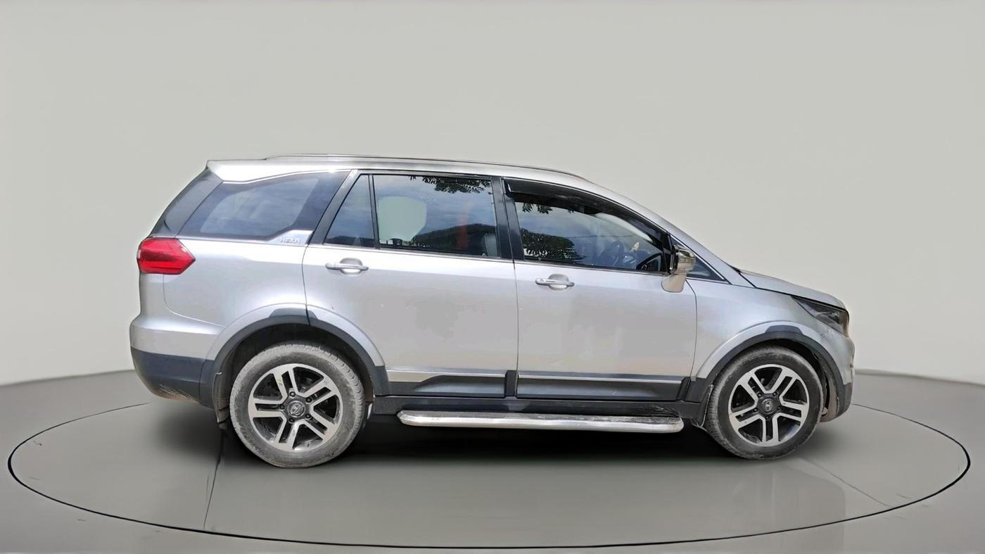 2017 Tata Hexa XTA 4X2 7 STR, Diesel, Automatic, 91,150 km, exterior