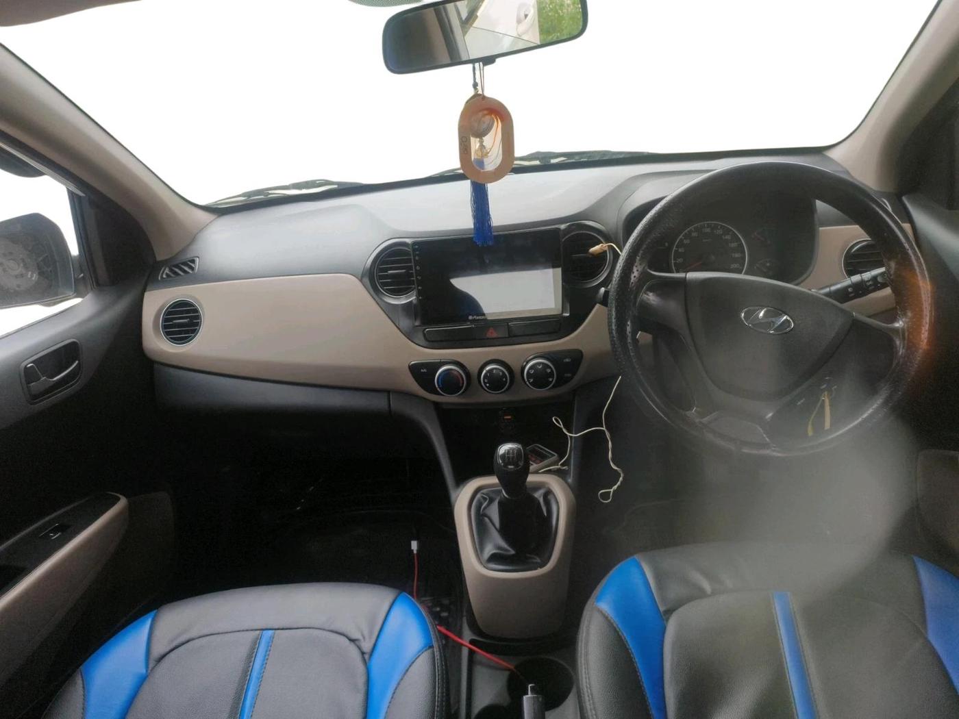 2017 Hyundai Grand i10 MAGNA 1.2 KAPPA VTVT, Petrol, Manual, 87,140 km, interior