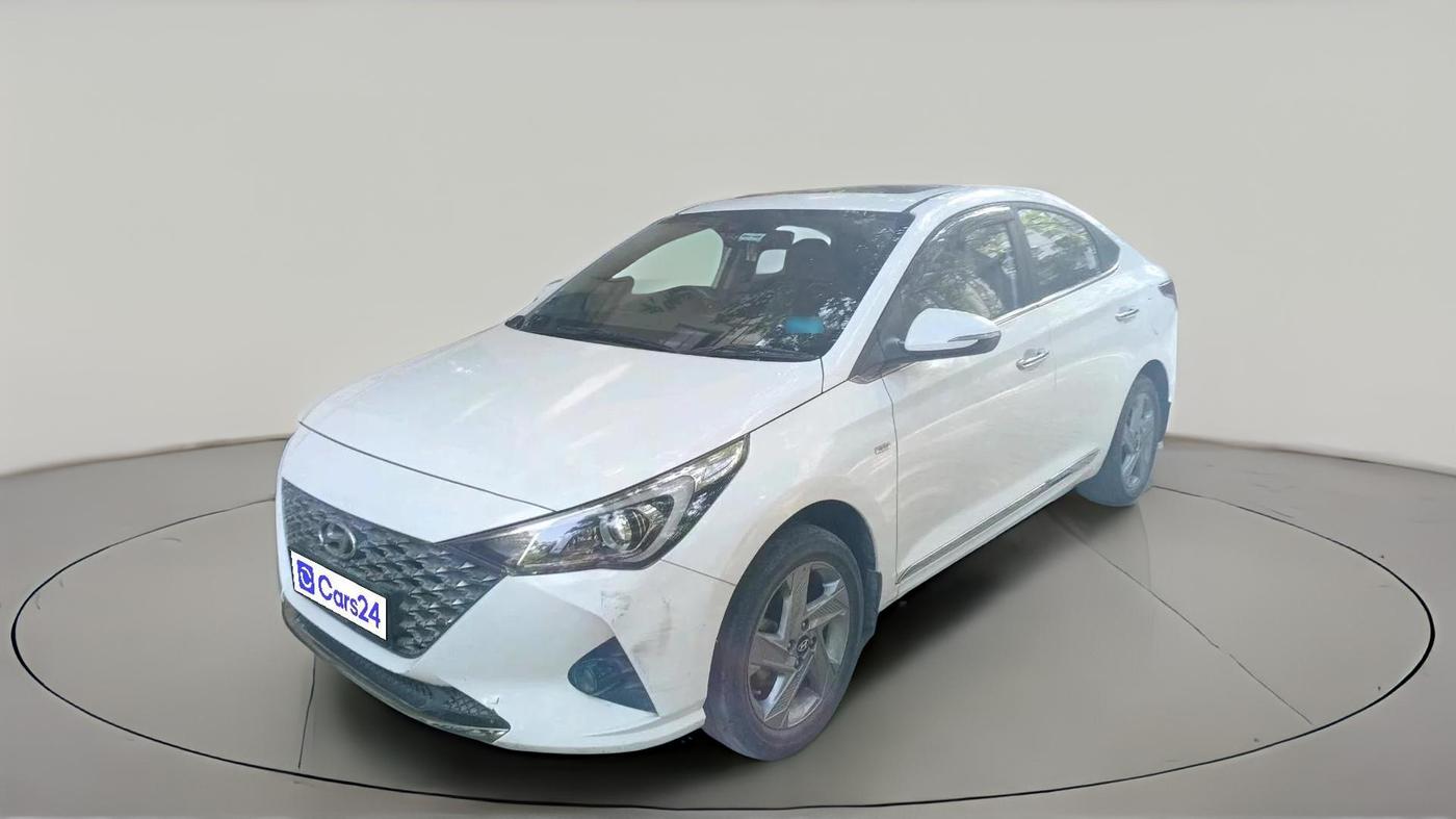 2022 Hyundai Verna SX 1.5 VTVT IVT, Petrol, Automatic, 82,531 km, exterior